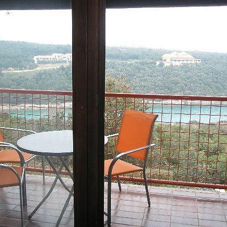 Studio Apartment Jadranko Duga Uvala Крница Екстериор снимка